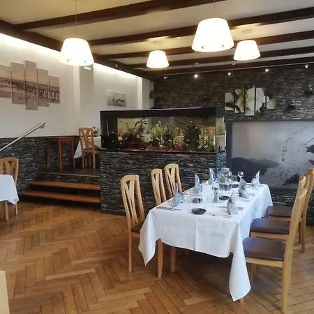 Restaurant Le Moschenross 2* Тан