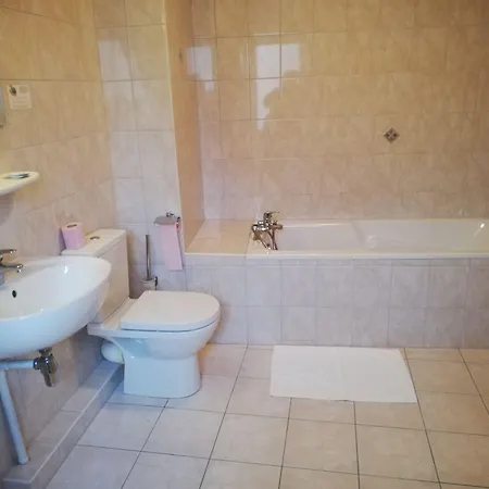 Restaurant Le Moschenross Отель Тан