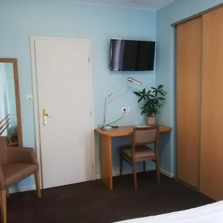 Hotel Restaurant Le Moschenross 2*